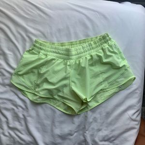 Lululemon hotty hot short